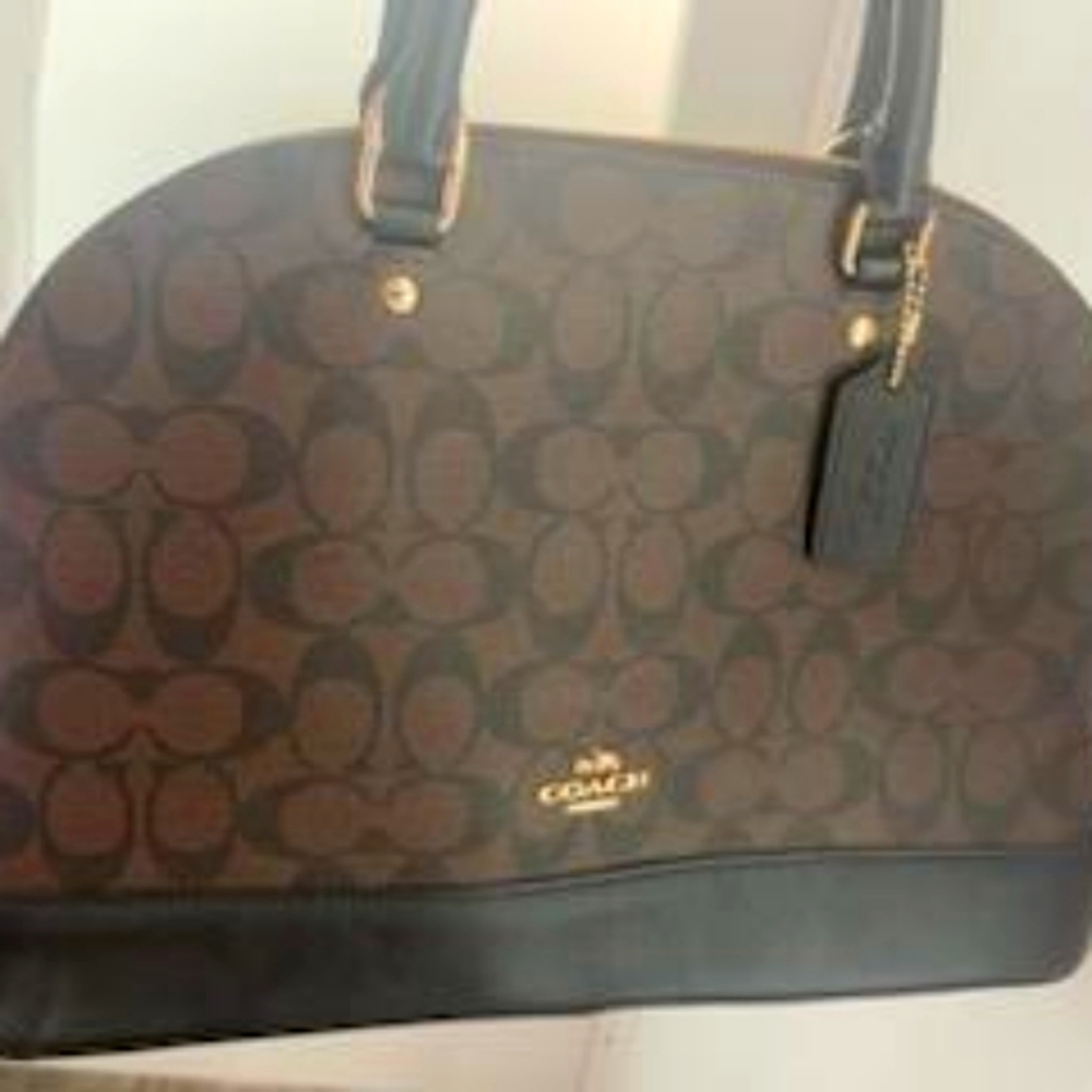 Coach alma purse